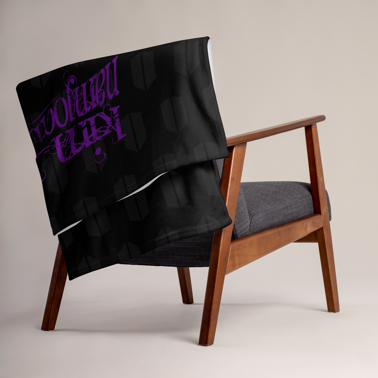 SEVEN Throw Blanket -Black