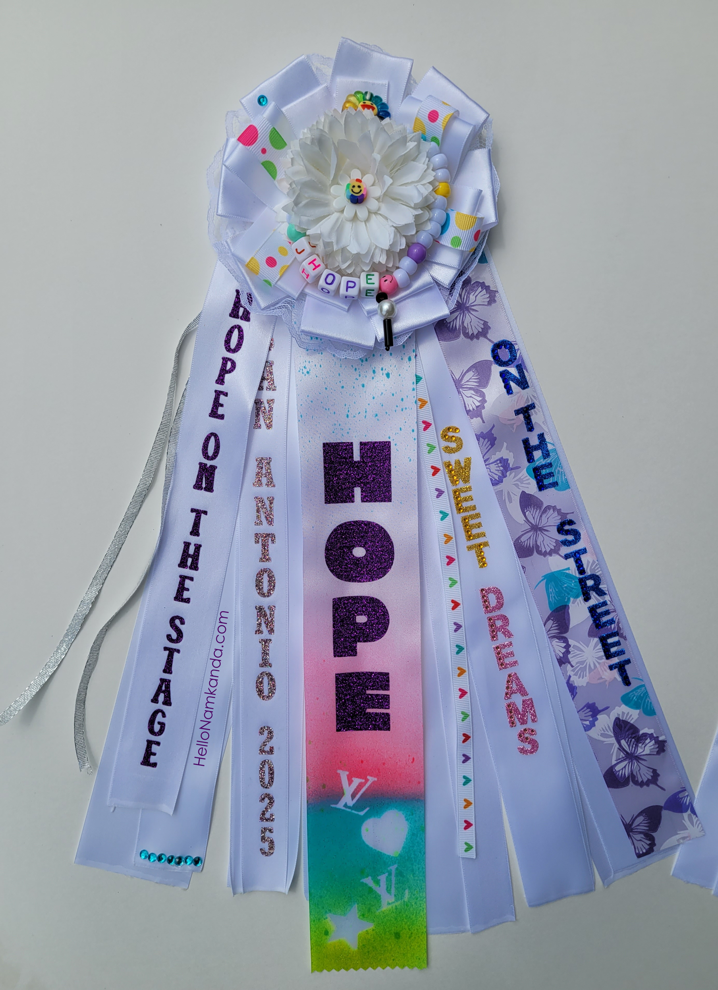 Hope On The Stage Mum - White